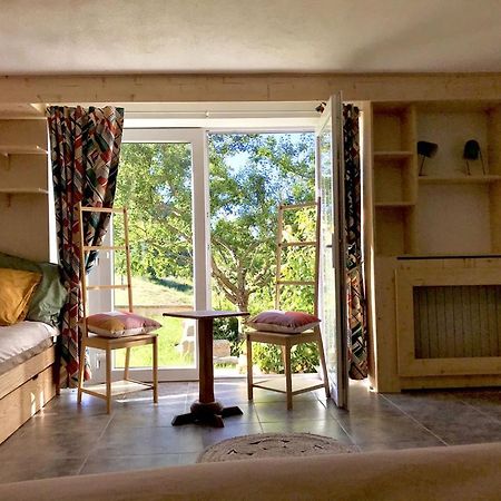 Chambre Jazzy - Gite Les Zazous Lormes Esterno foto
